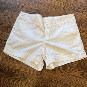 Lily Pulitzer White Callahan Shorts